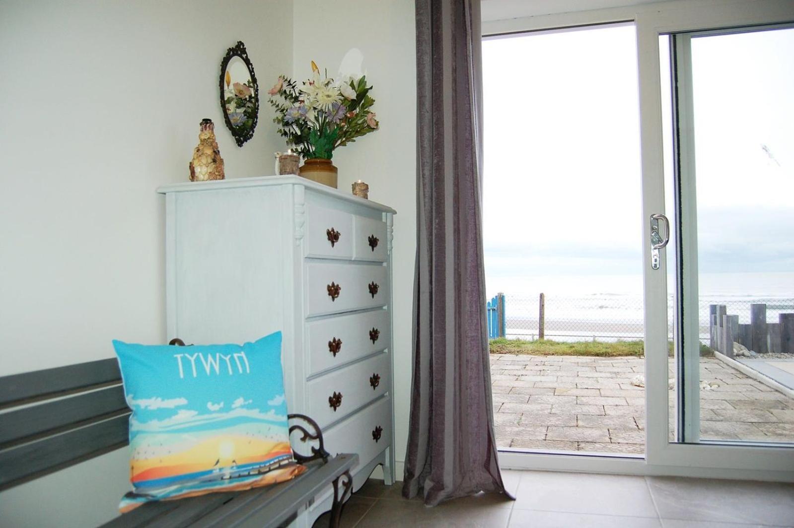 Seagull Beach House Tywyn Eksteriør billede